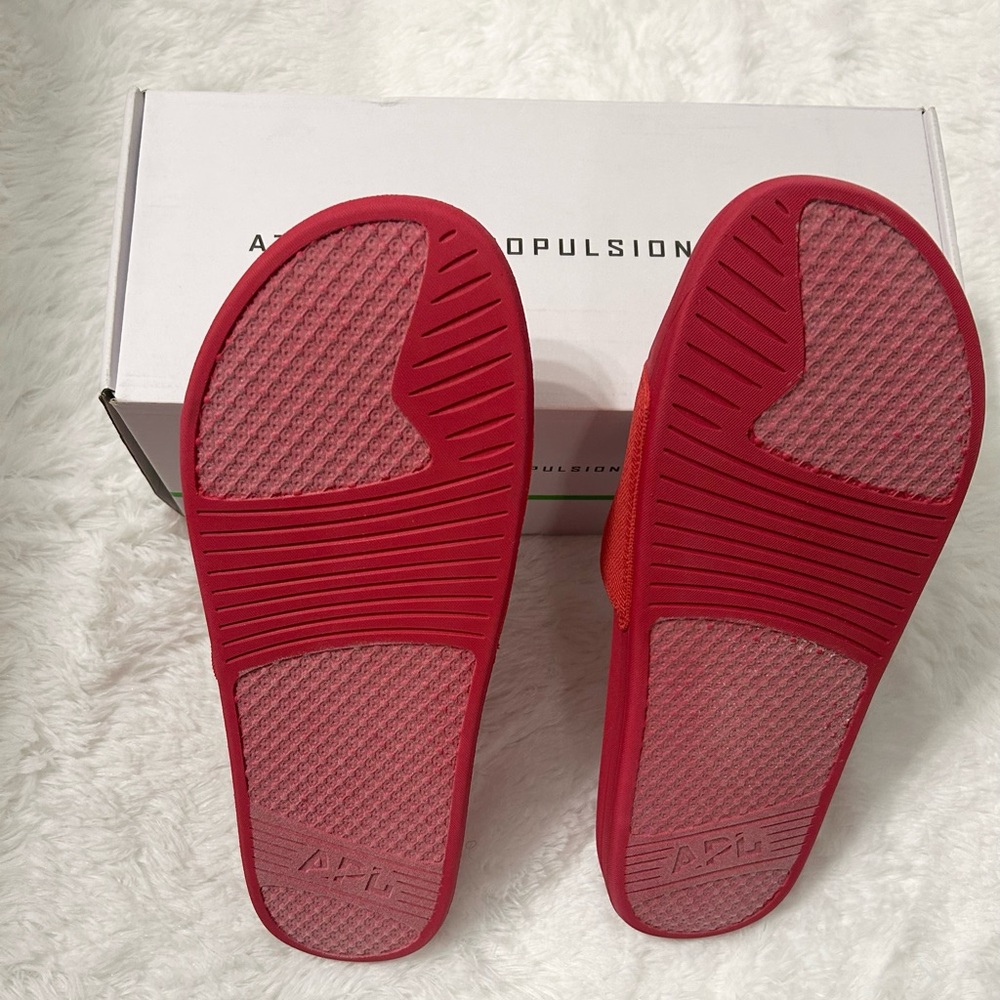 APL (Athletic Propulsion Labs) Big Logo Tech Loom Slides - Picture 5 of 7